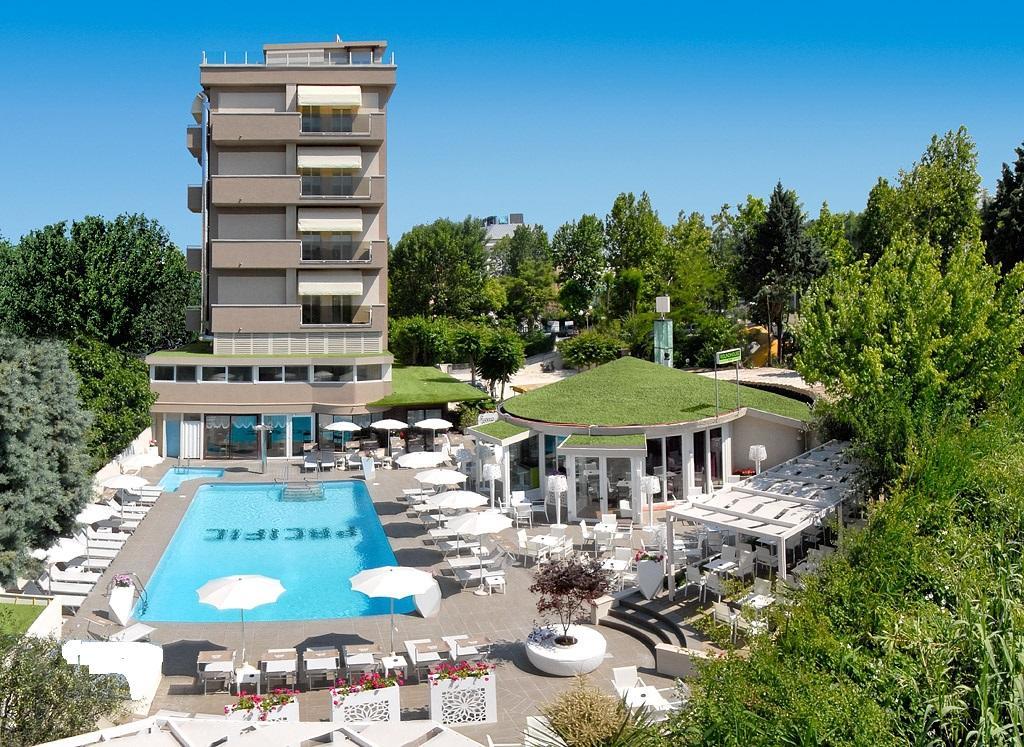 Hotel Pacific Cattolica Esterno foto